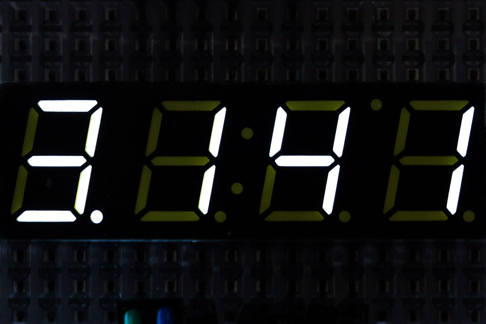 4 Digit 7 Segment Display - Image 6