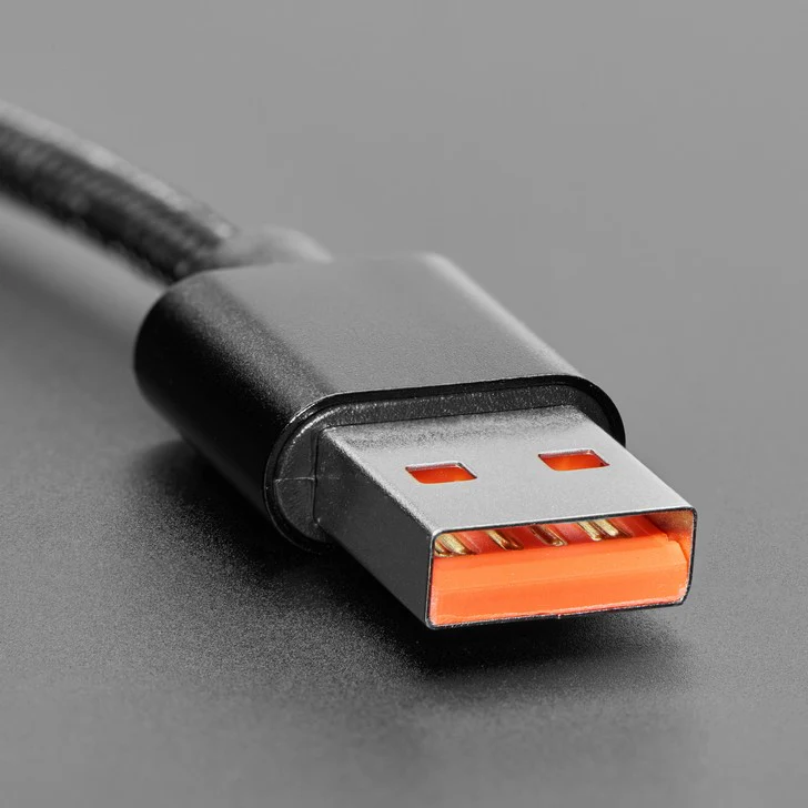 Black Woven USB C to USB A Cable - 2 meters long - Image 3
