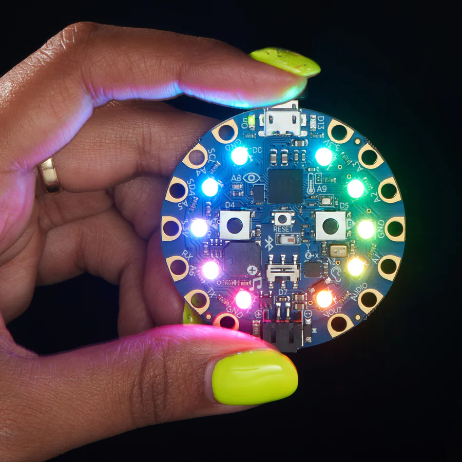 Circuit Playground Bluefruit - Bluetooth Low Energy - Image 3