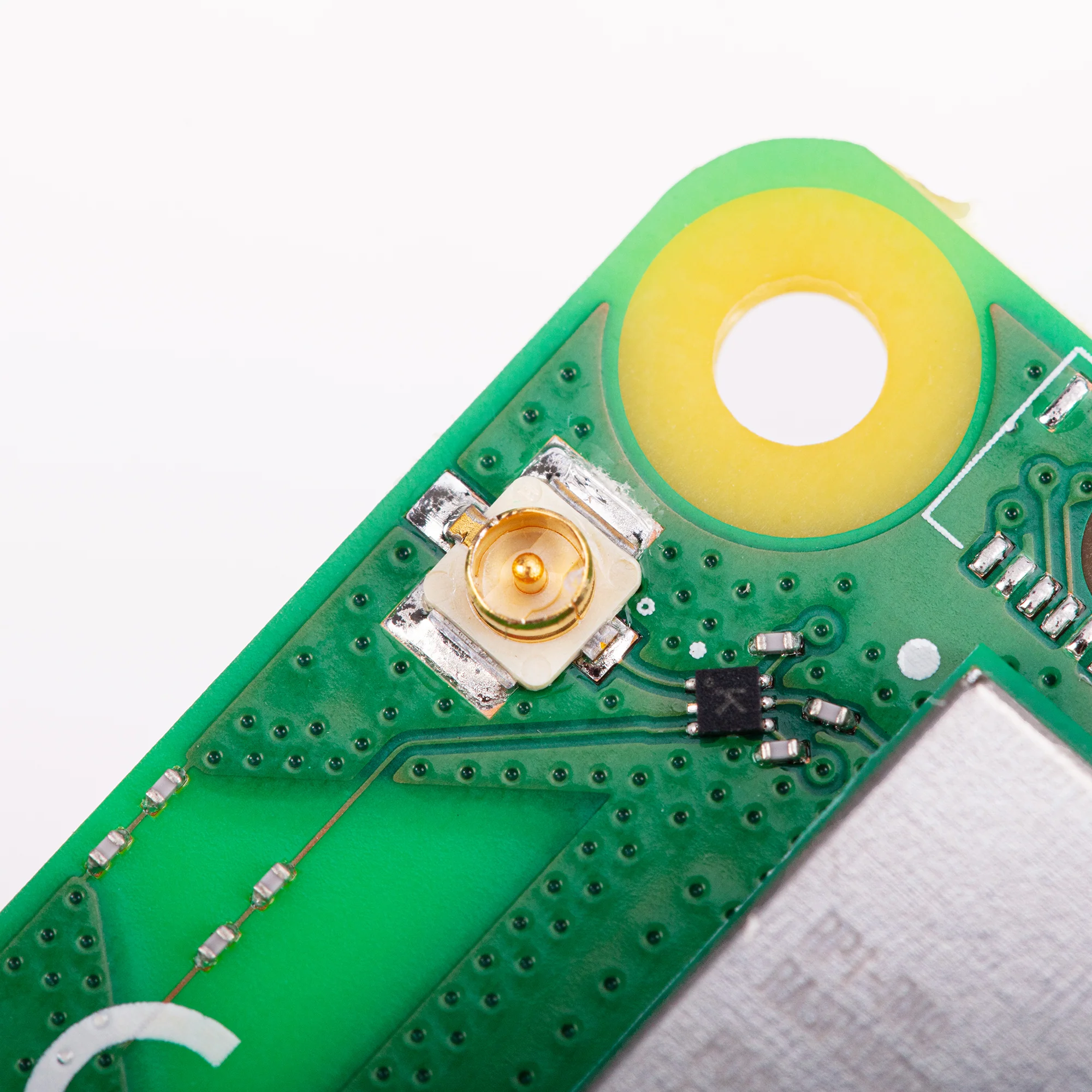 Raspberry Pi Compute Module 4 and 5 Antenna Kit - Image 4