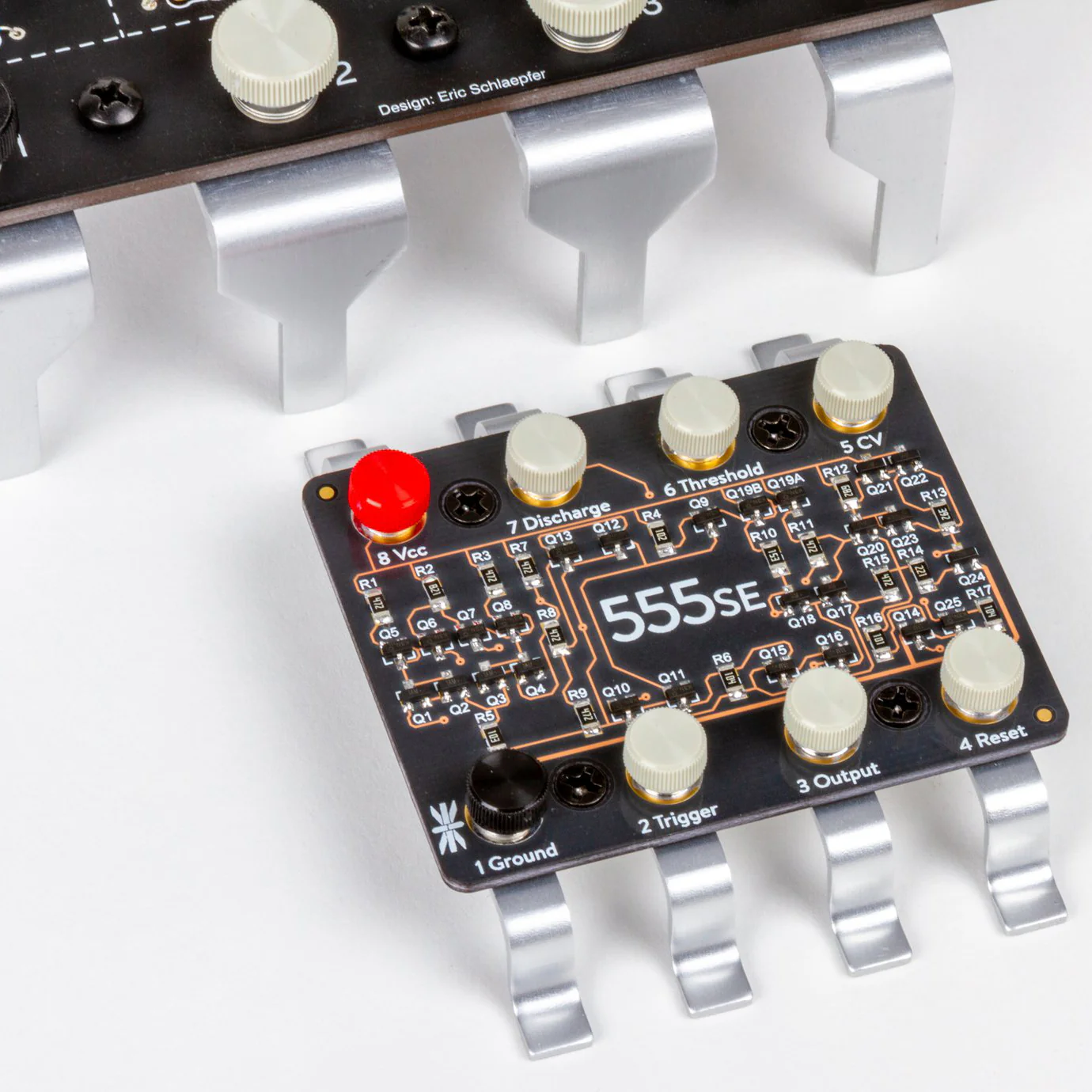 The 555SE Discrete 555 Timer - Image 4